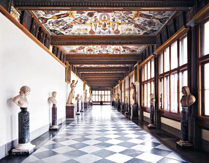 Uffizi Galerisi Koridorları