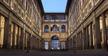 Uffizi Galerisi Avlusu