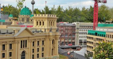 Mini Lend - Dünyadaki ünlü binalar - Münih Legoland Turu