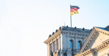 Reichstag Rezervasyonu ve Turu