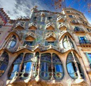 Casa Batllo Dış Cephesinden detaylar - Casa Batllo Bilet Türleri ve Rehberi, Barselona, İspanya