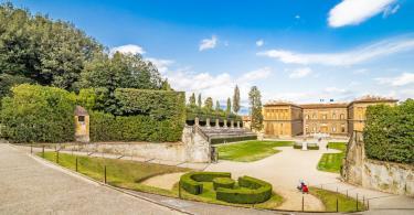 Pitti Sarayı ve Palatine Galerisi