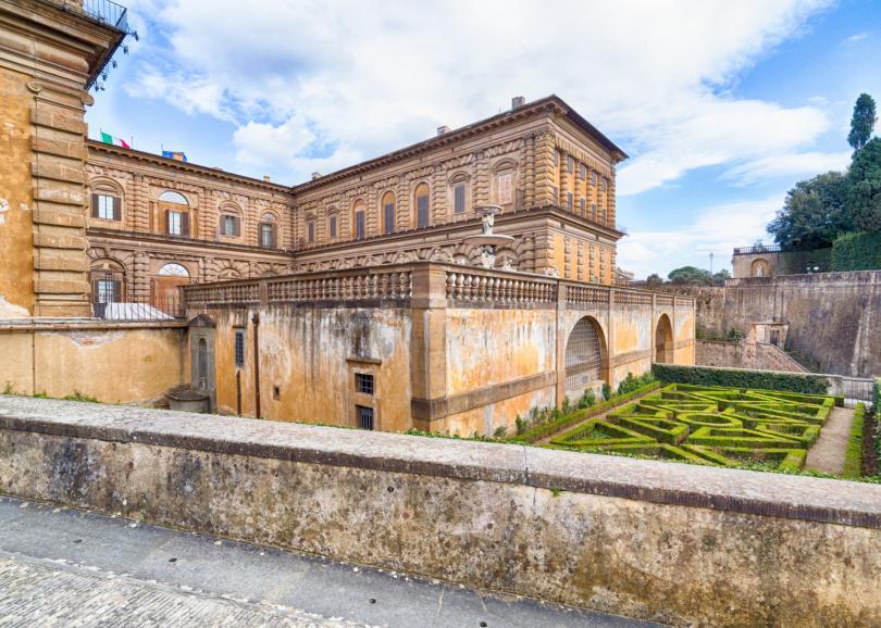 Pitti Sarayı ve Palatine Galerisi