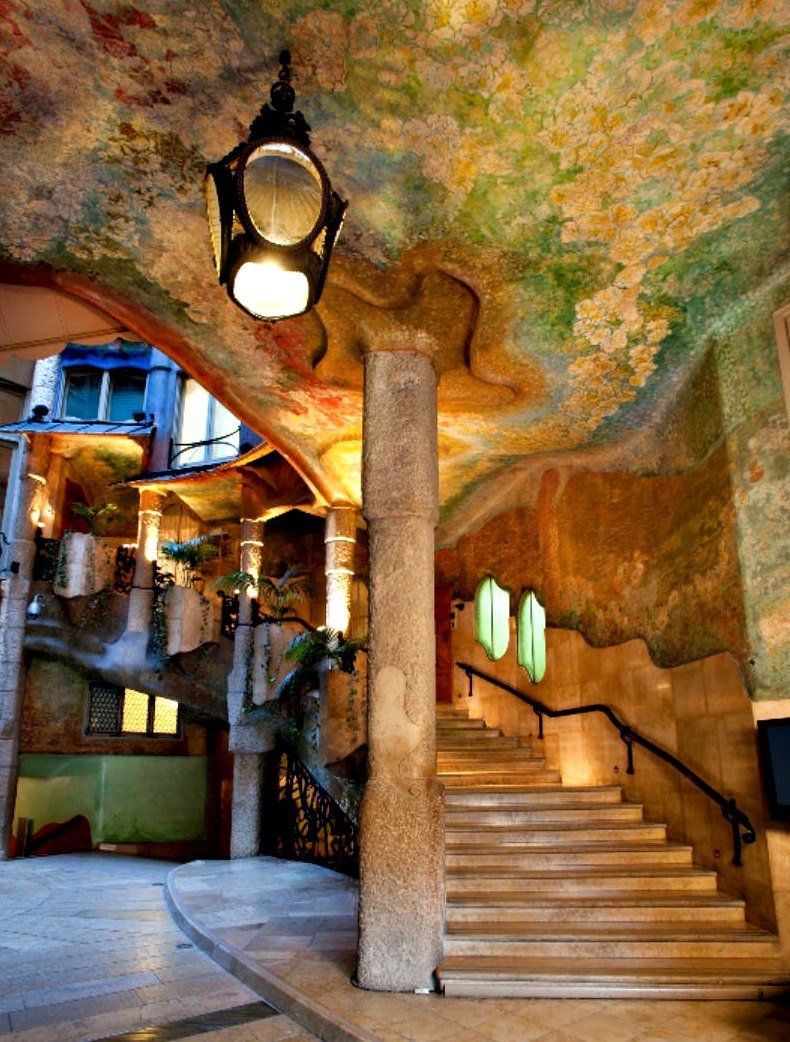 Casa Mila (La Pedrera) , Barselona, İspanya