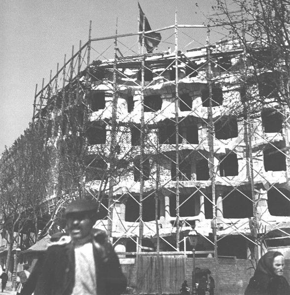 Casa Mila inşaat halinde.