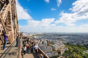 Eyfel Kulesi'nden muhteşem Paris Manzarası
