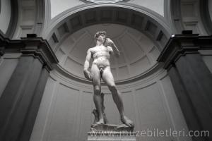 Galleria dell'Accademia - Michelangelo’nun Davut Heykeli