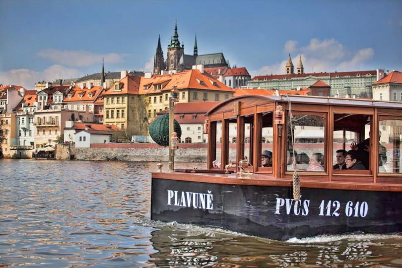 Prag Vltava Nehri Tekne Gezisi