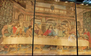 9'uncu odadaki İsa'nın son yemeği halısı Da Vinci'nin eserinin o hayatteyken halıya işlenen bir kopyasıdır.