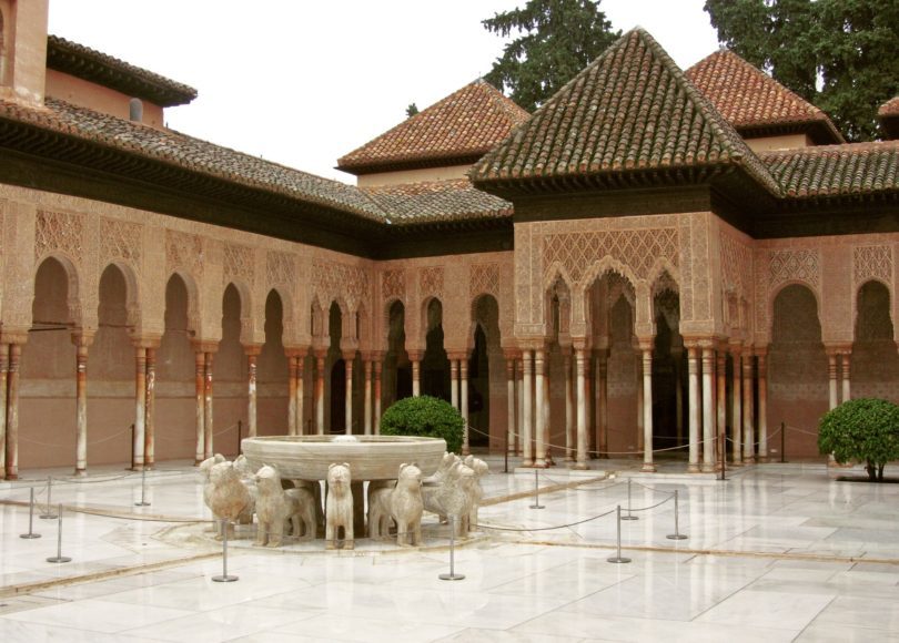 El Hamra Sarayı