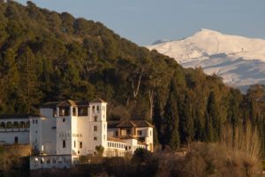 Generalife'ın dışarıdan görünümü - El Hamra Sarayı