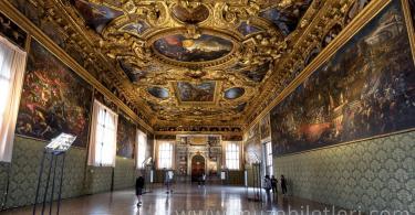 Venedik Dükler Sarayı