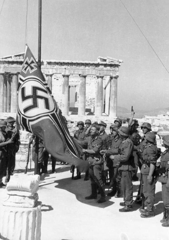 Naziler Akropolis'te
