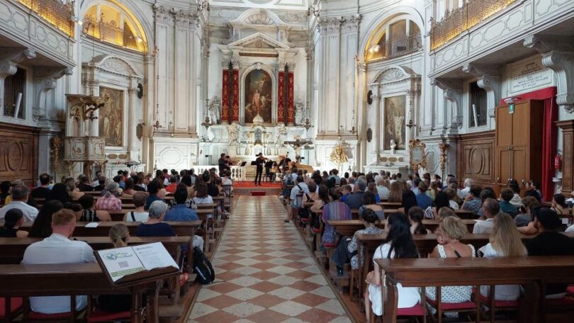 Venedik'te Vivaldi Kilisesi'nde 4 Mevsim Konseri