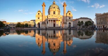 Karlskirche'de Vivaldi'nin Dört Mevsim Konseri